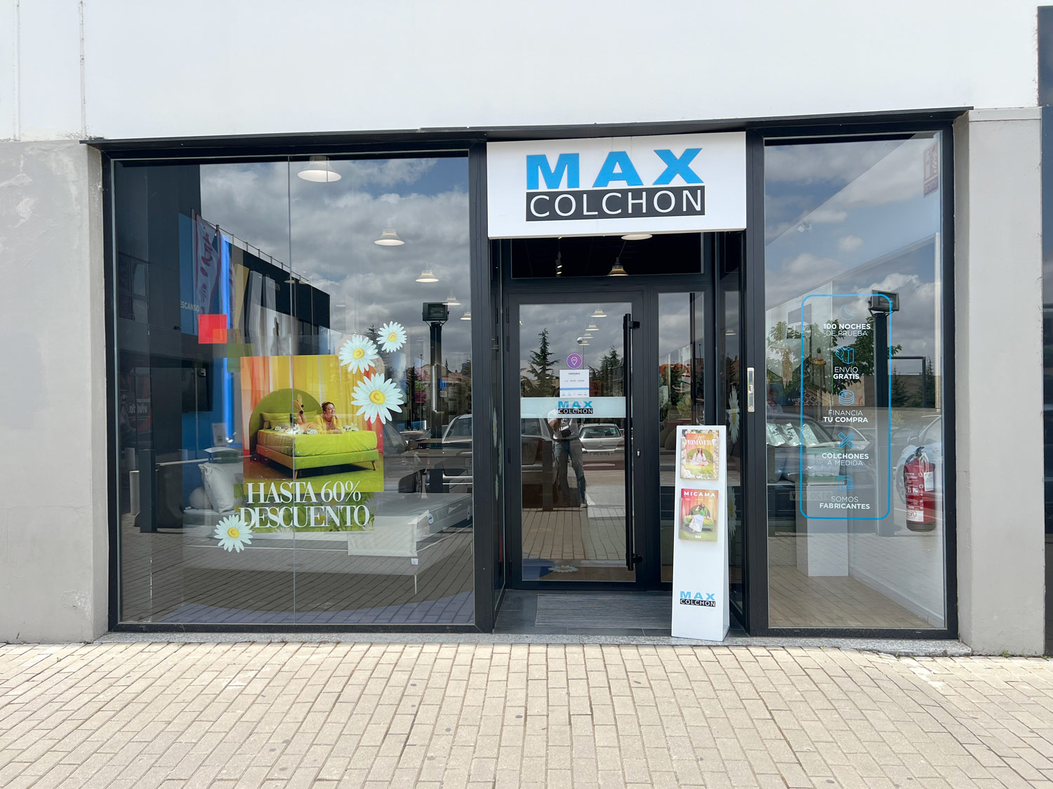 MAX Colchon en Parque Comercial Capuchinos